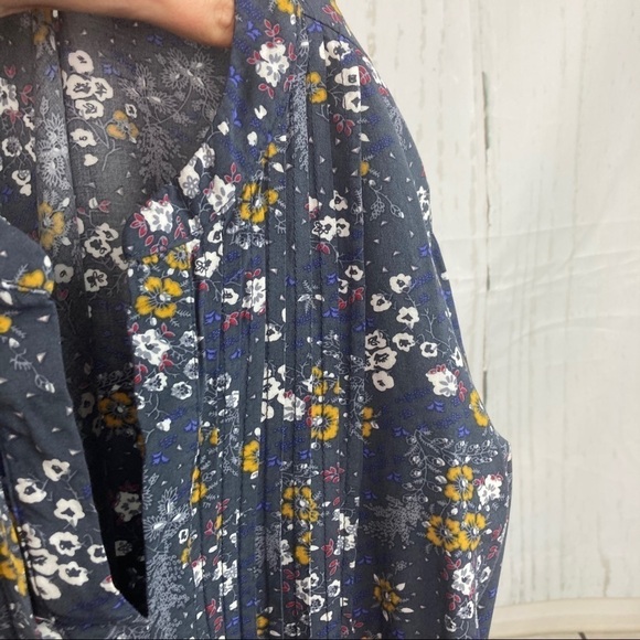 Blue floral tunic blouse - Picture 4 of 5